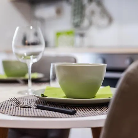 Essenza Moderna Comfort E Comodita Brescia